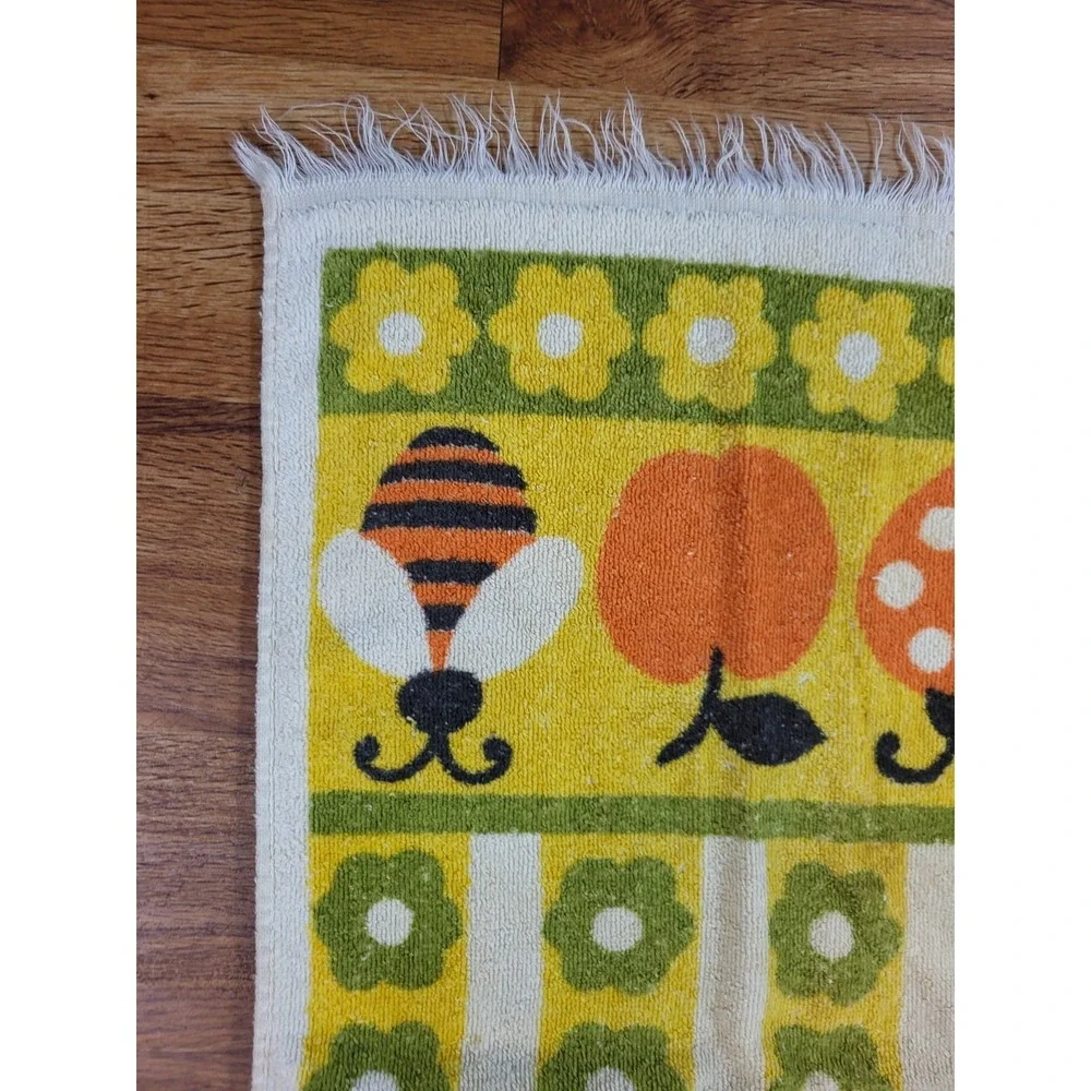 Vtge 1970s Orange Gold Green Ladybug & Fruit Hand Towel